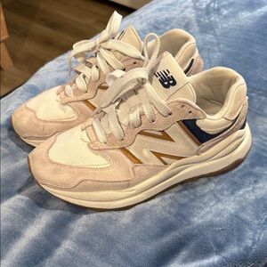 Women’s New Balance